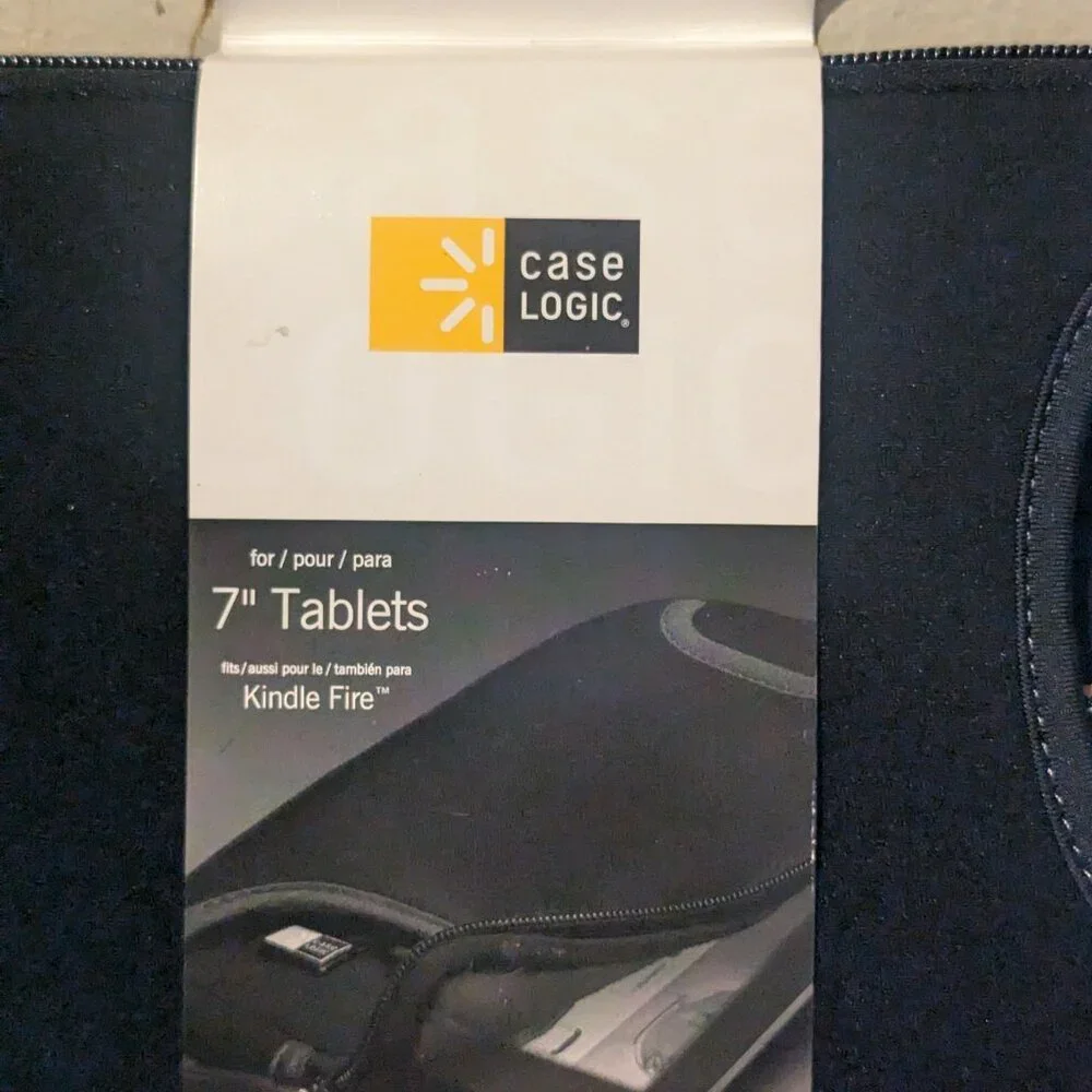 Case Logic Kindle/Tablet Sleeve/Case, EUC 7
